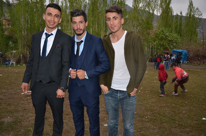 Özer Ailesinin mutlu günü 53