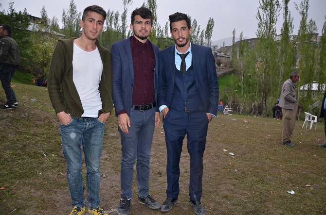 Özer Ailesinin mutlu günü 56