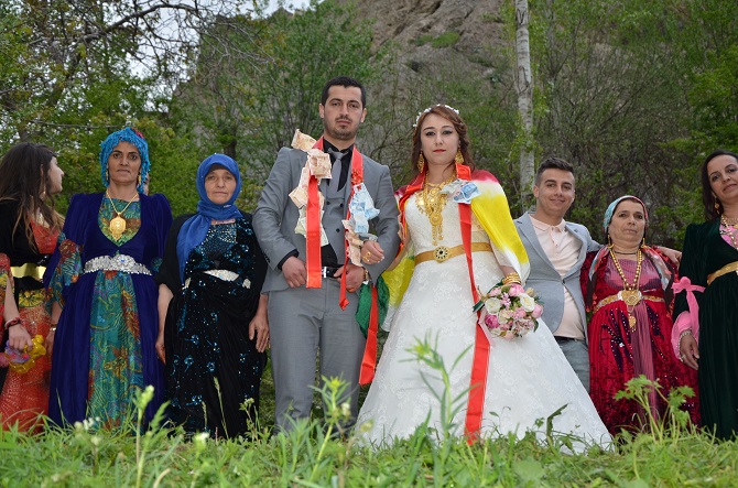 Özer Ailesinin mutlu günü 6