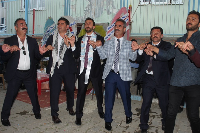 Gür ailesinin mutlu günü! 33