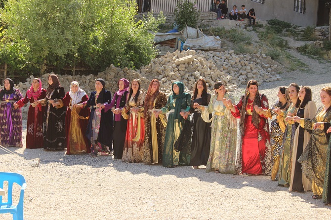 Demir ailesinin mutlu günü 20