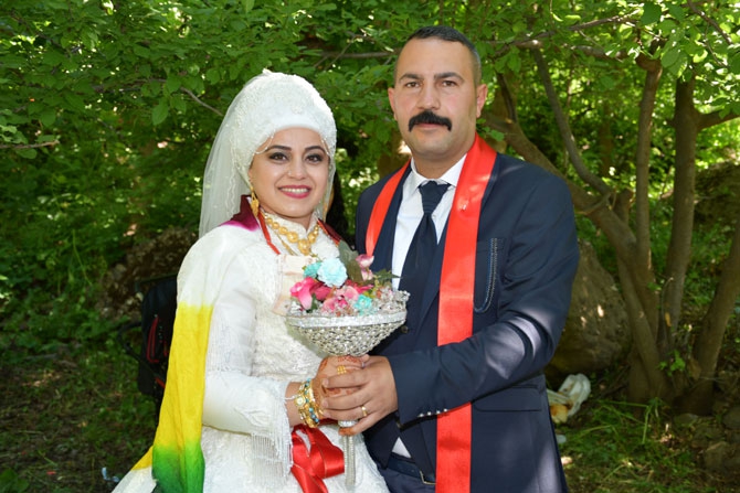 Adıyaman ailesinin mutlu günü 16