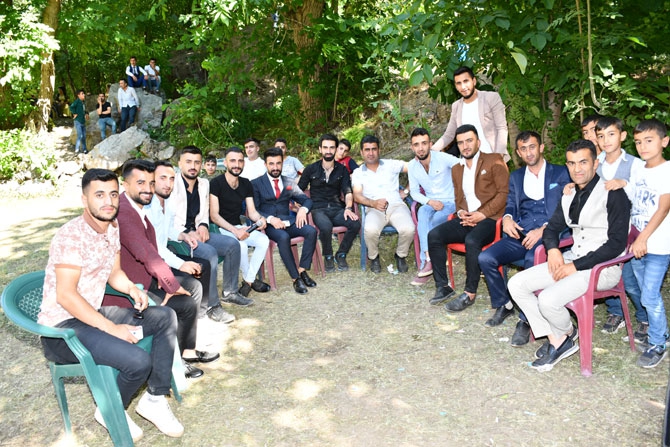 Adıyaman ailesinin mutlu günü 21