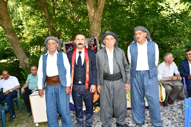 Adıyaman ailesinin mutlu günü 29