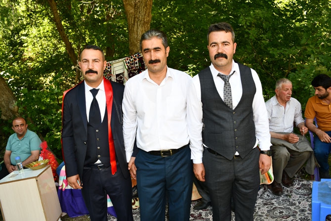 Adıyaman ailesinin mutlu günü 31