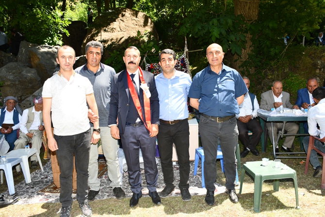 Adıyaman ailesinin mutlu günü 44