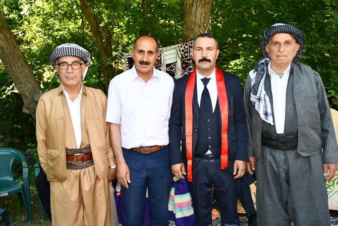 Adıyaman ailesinin mutlu günü 48