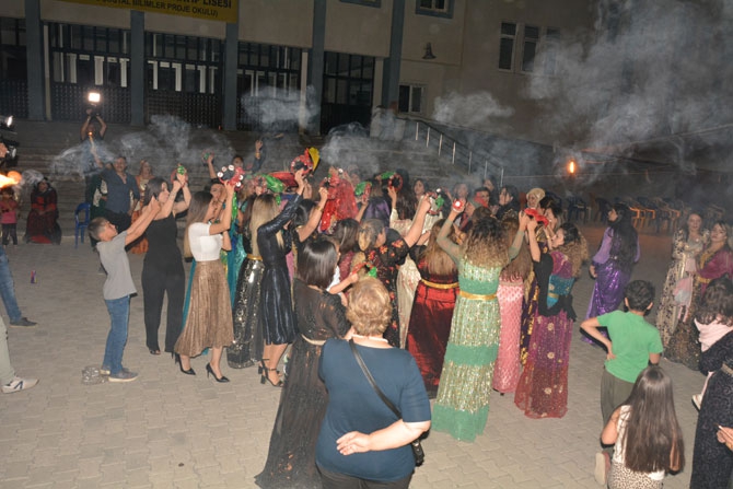 Alp ailesinin mutlu günü! 17