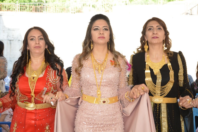 Alp ailesinin mutlu günü! 31