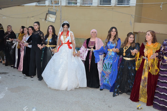 Alp ailesinin mutlu günü! 60