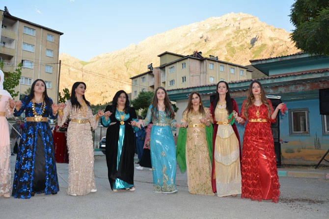 Alp ailesinin mutlu günü! 61