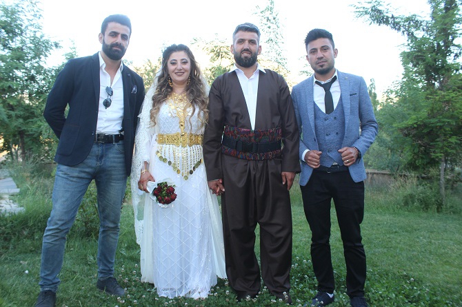 Demir ailesinin mutlu günü! 11