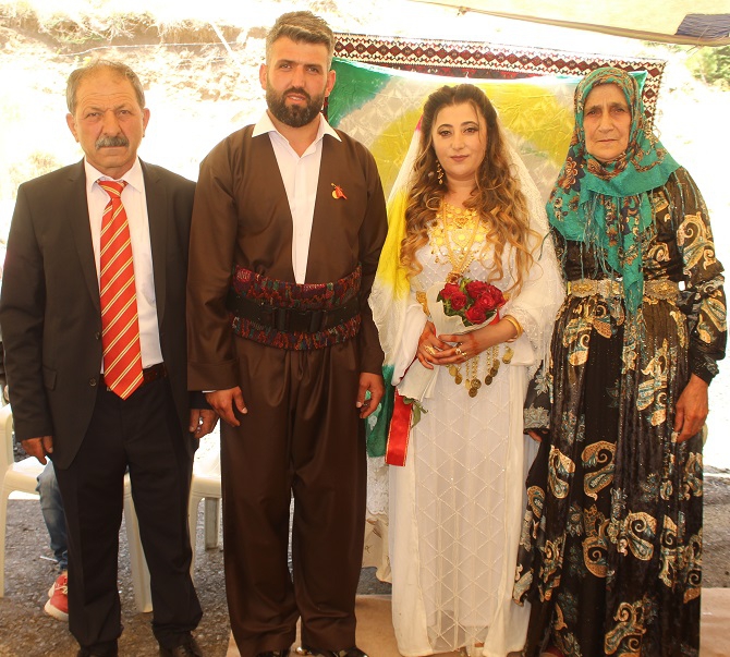 Demir ailesinin mutlu günü! 20