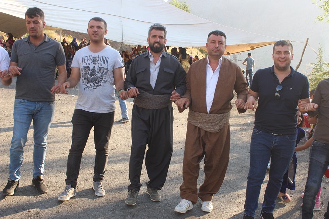 Demir ailesinin mutlu günü! 34