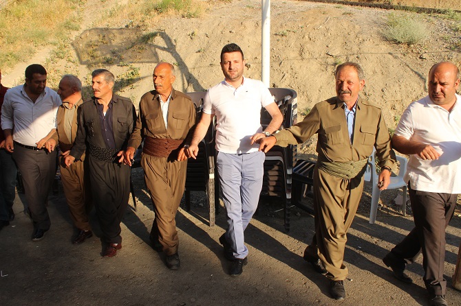 Demir ailesinin mutlu günü! 41