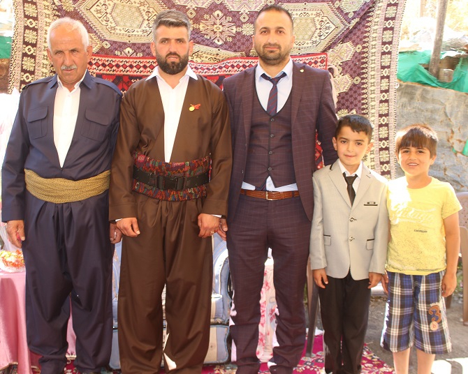 Demir ailesinin mutlu günü! 64