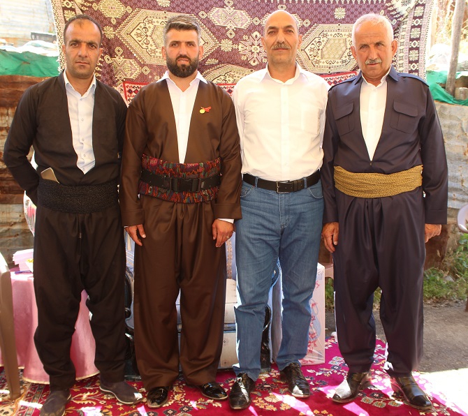 Demir ailesinin mutlu günü! 66