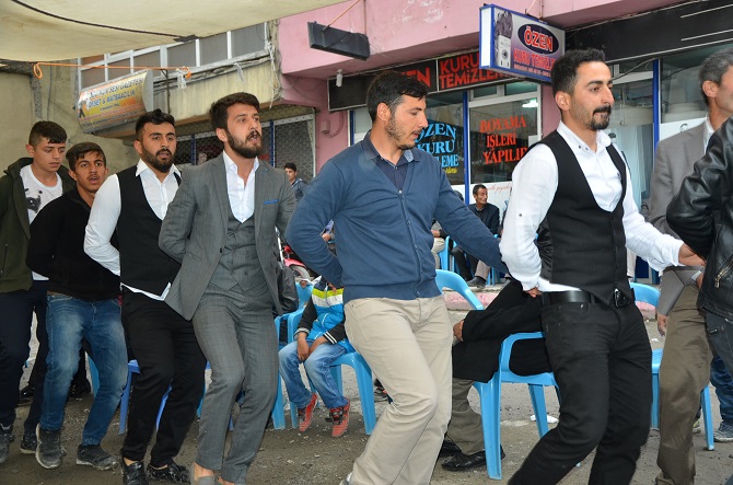 07-05-2017 Mayıs Ayı Hakkari Düğünleri 33