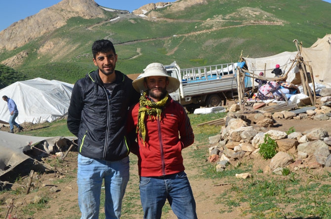 Hakkari'de zorlu yayla yolculuğu 25