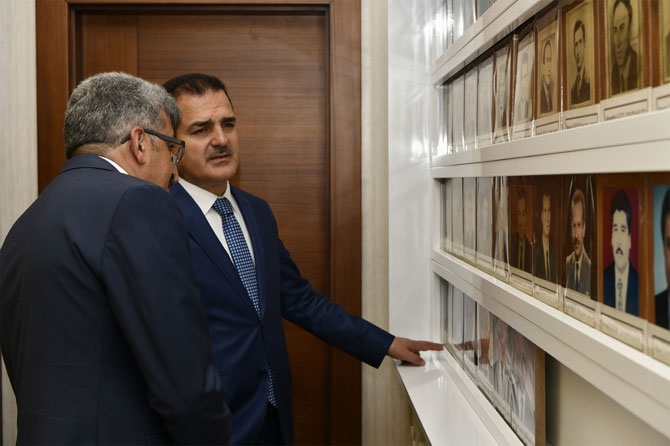 Van Valisi Bilmez'den Vali Akbıyık'a ziyaret! 2