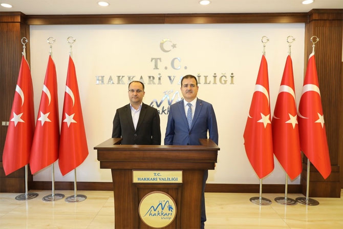 Urumiye Valisi Hakkari'de konsere katıldı 18