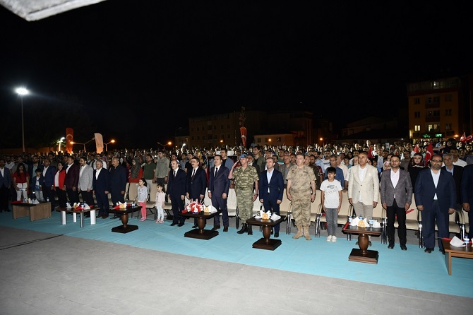 Hakkari'de 15 Temmuz programı düzenlendi 18