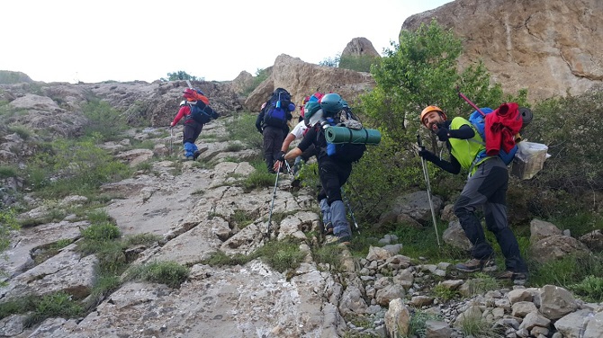 Hakkari Sümbül dağına böyle çıktılar 14