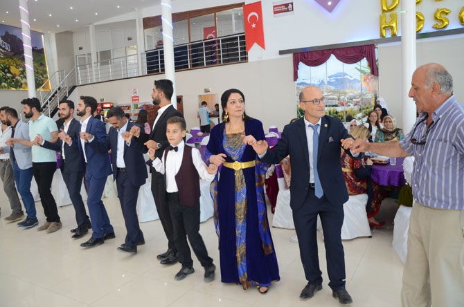 Özdinç ailesinin mutlu günü! 21