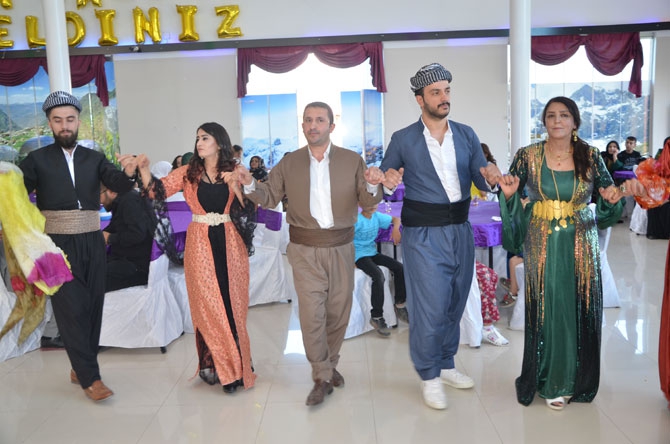 Özdinç ailesinin mutlu günü! 23