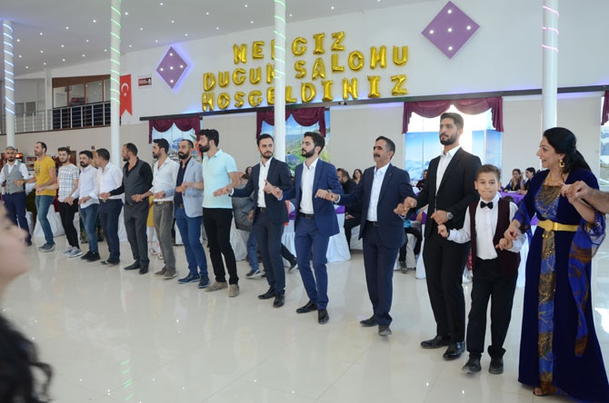 Özdinç ailesinin mutlu günü! 46