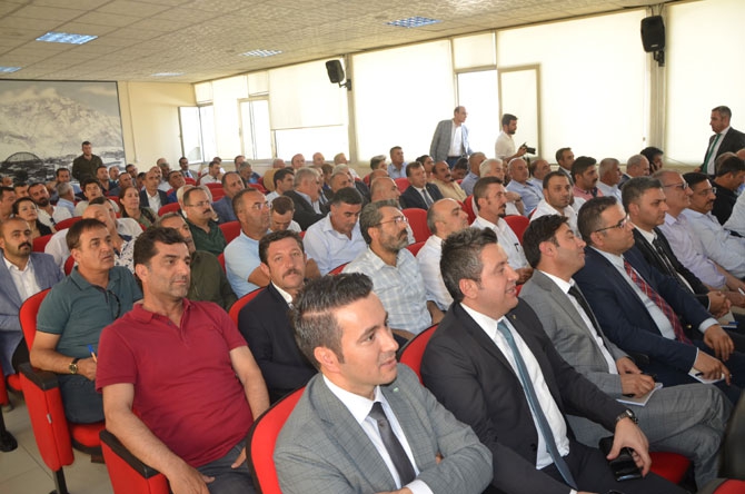 Ticaret Bakanı Pekcan Hakkari'de 4