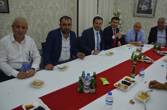 Ticaret Bakanı Pekcan Hakkari'de 9