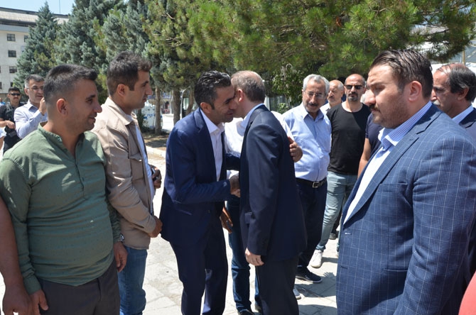 Vali Epcim davul zurnalarla uğurlandı 10