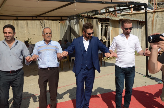 CHP'li Koparan'ın mutlu günü 30