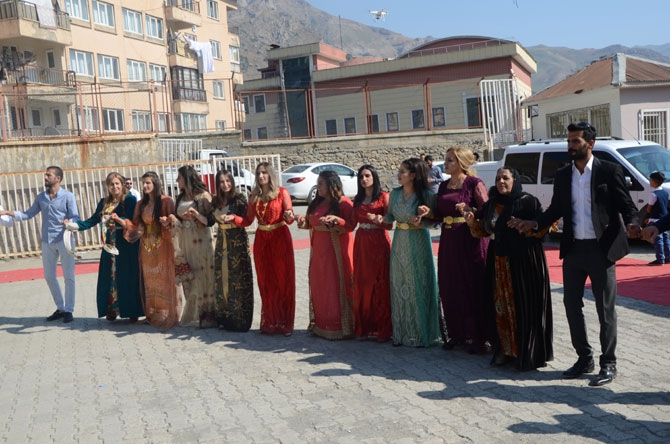 CHP'li Koparan'ın mutlu günü 54