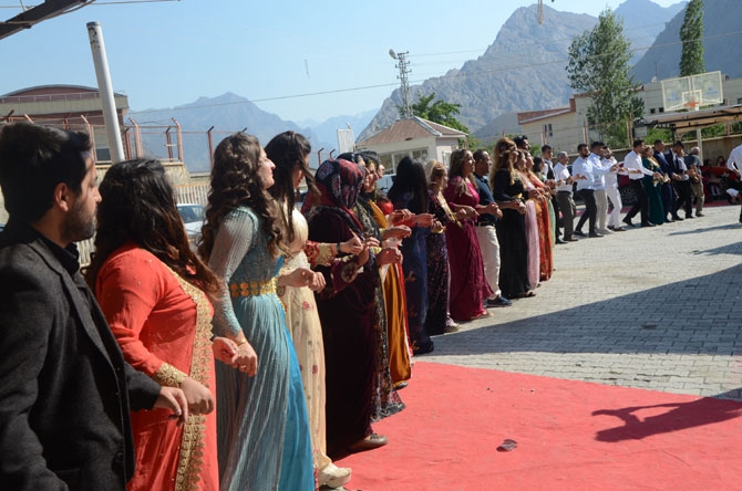 CHP'li Koparan'ın mutlu günü 58