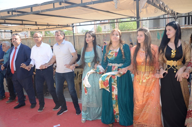 CHP'li Koparan'ın mutlu günü 68