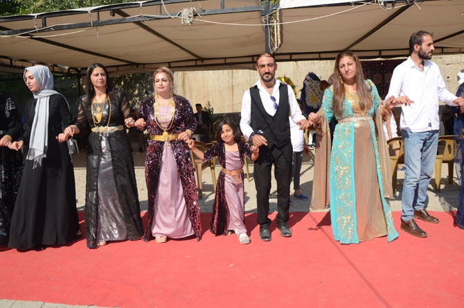 CHP'li Koparan'ın mutlu günü 69