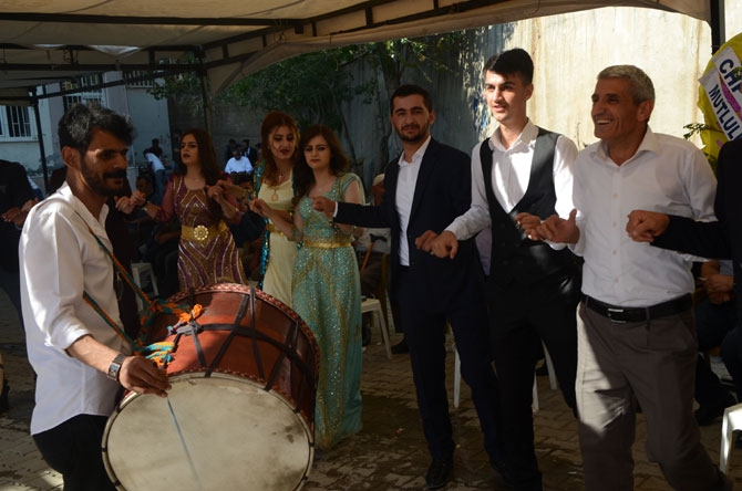 CHP'li Koparan'ın mutlu günü 7