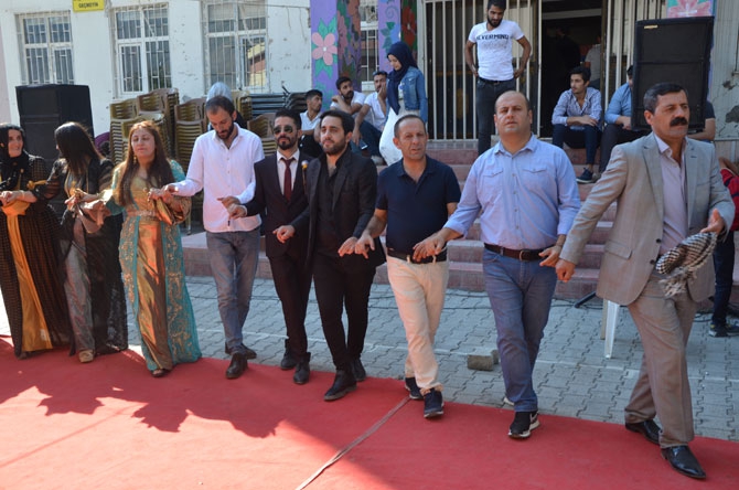 CHP'li Koparan'ın mutlu günü 83