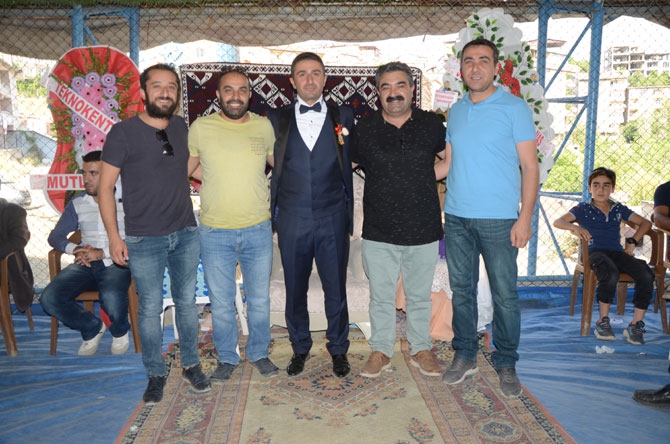 Ediş ailesinin mutlu günü! 11