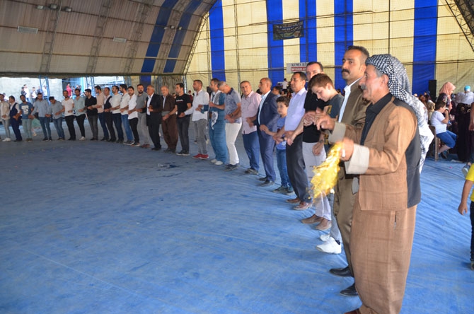 Ediş ailesinin mutlu günü! 23