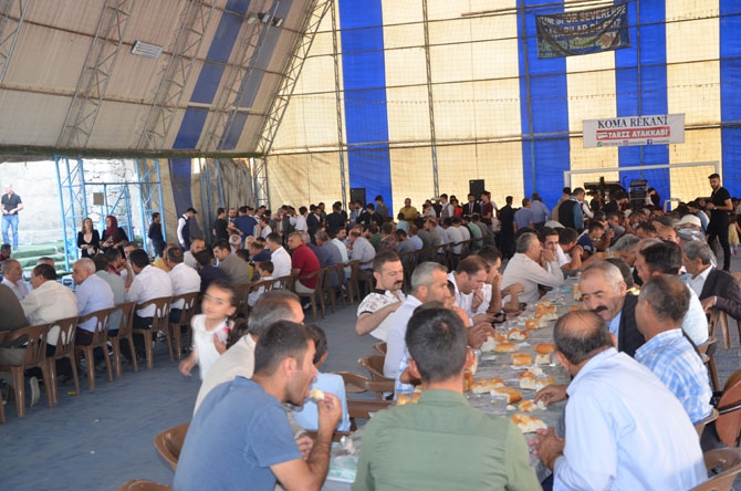 Ediş ailesinin mutlu günü! 26