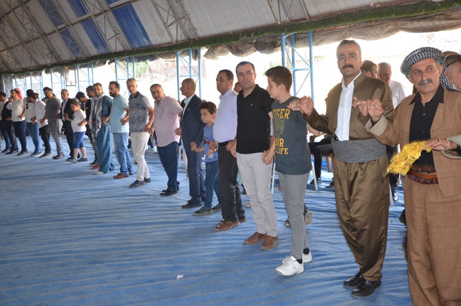 Ediş ailesinin mutlu günü! 28