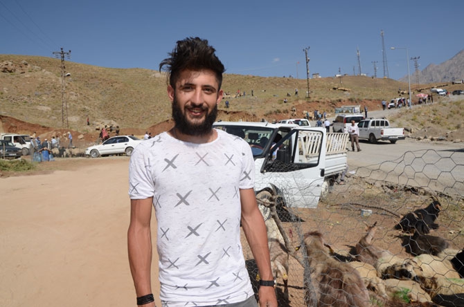 Hakkari’de bayram pazarı kuruldu! 27