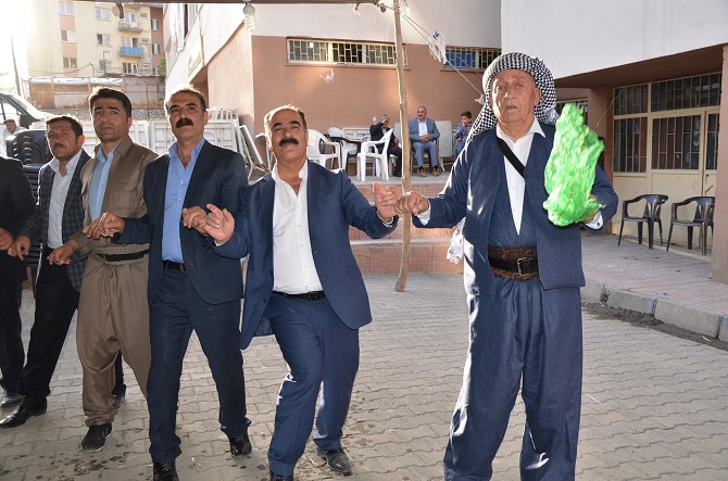 13-14-2017 Mayıs Ayı Hakkari Düğünleri 35