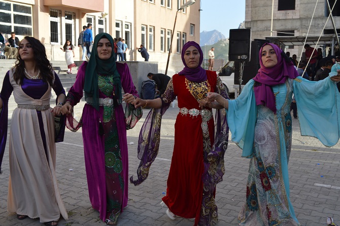 13-14-2017 Mayıs Ayı Hakkari Düğünleri 52