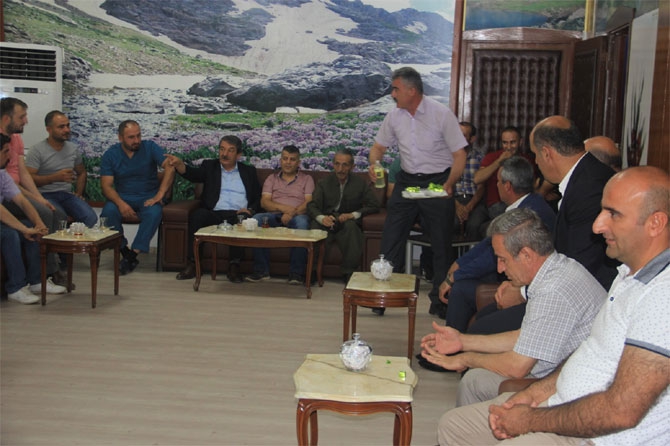 Hakkari belediyesinde bayramlaşma 8