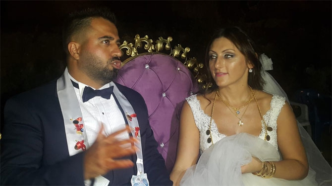 ABD'den Çukurca'ya gelin geldi 37