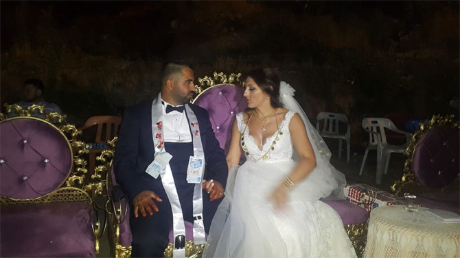 ABD'den Çukurca'ya gelin geldi 39